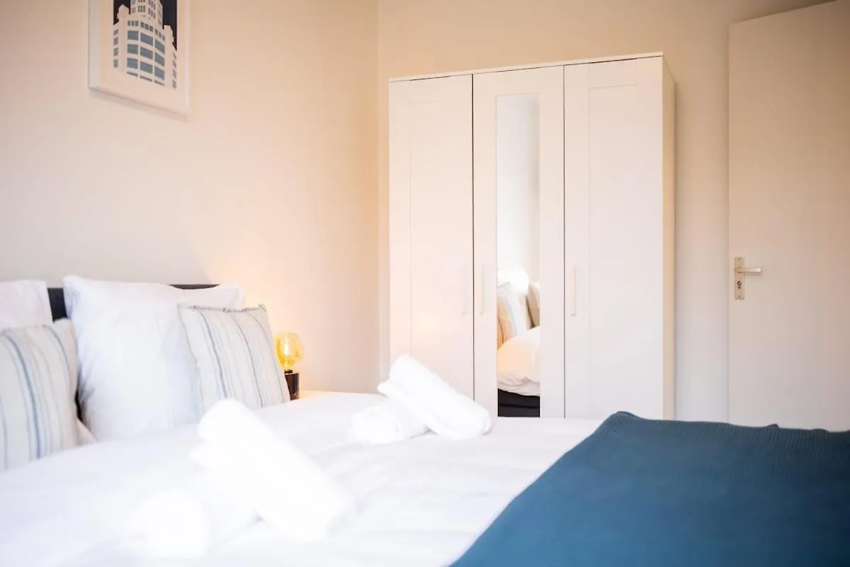 Heavenly Two-Bedroom Apartment Eindhoven 0*,  Paesi Bassi