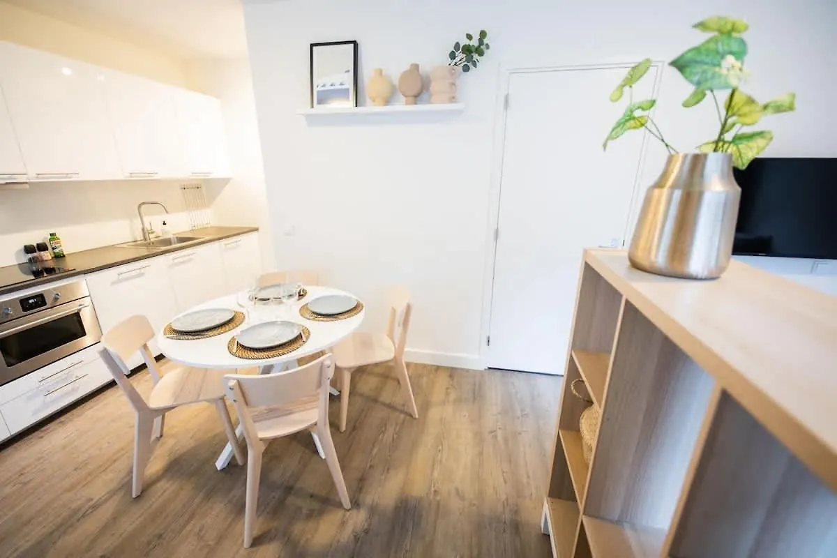 Heavenly Two-Bedroom Apartment Eindhoven Paesi Bassi